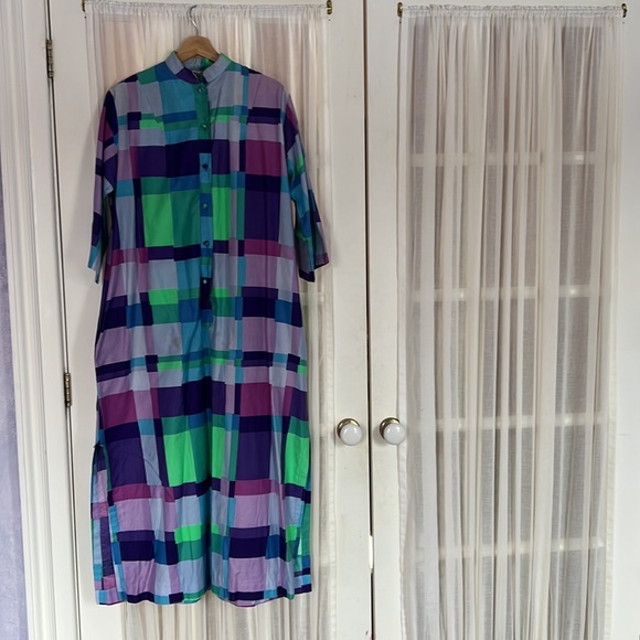 Catherine Ogust - Penthouse Dress - Picture 2 of 5